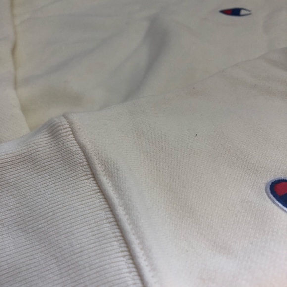 Urban Outfitters Champion Cream Mock-neck Sweatshirt - Picture 3 of 4